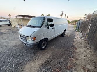 Dodge ram cargo van 1996
