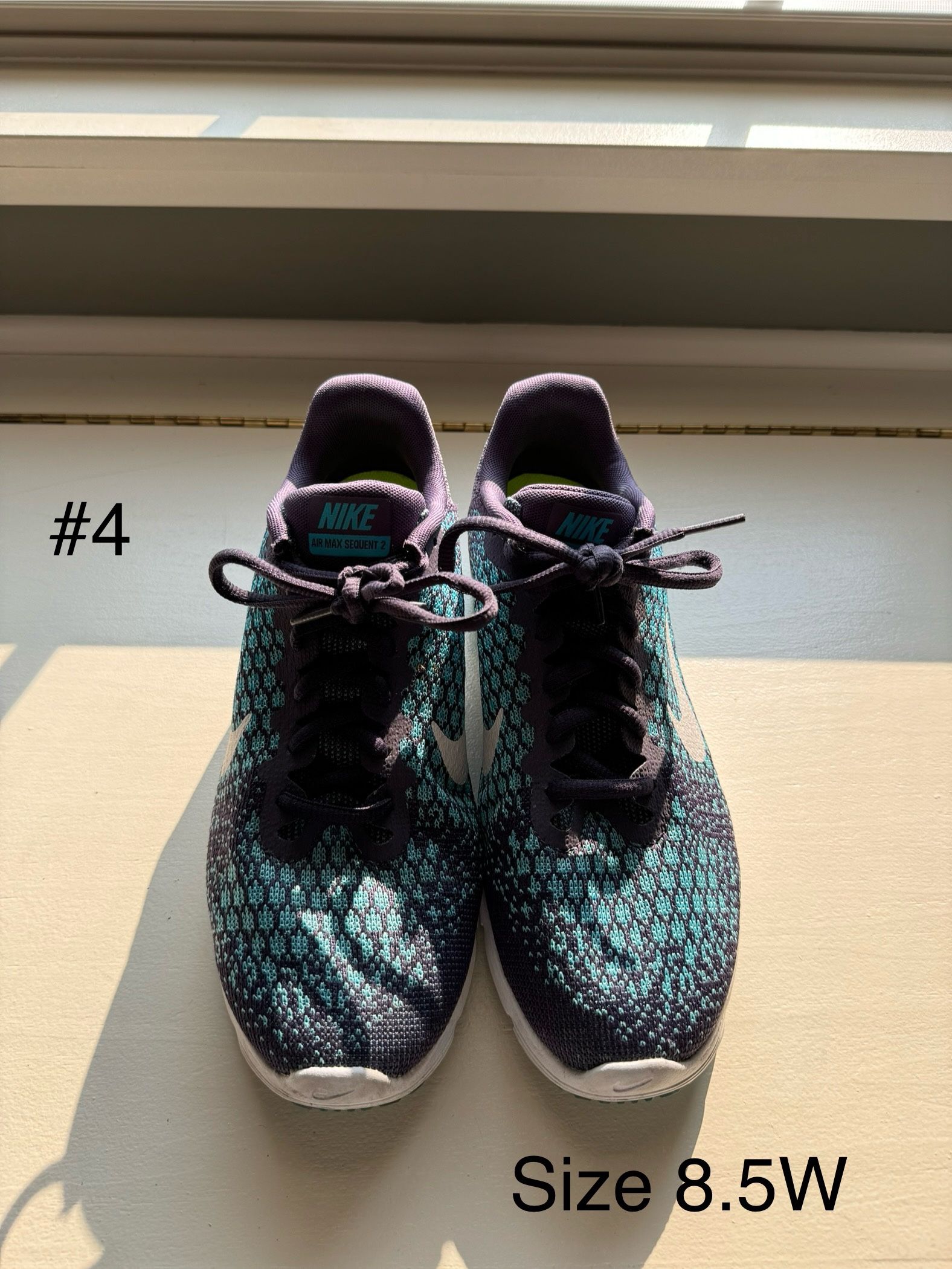 Women’s Nike Tennis Shoes