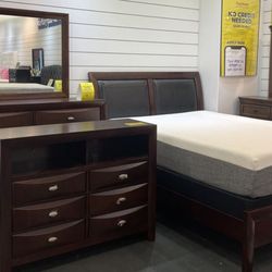 GORGEOUS EMILY MERLOT KING BED SET!$1399!*SAME DAY DELIVERY*NO CREDIT NEEDED*EASY FINANCING*HUGE SALE*