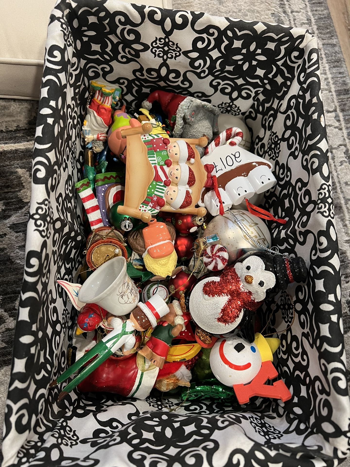 Christmas Decorations 