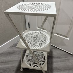 Plant stand