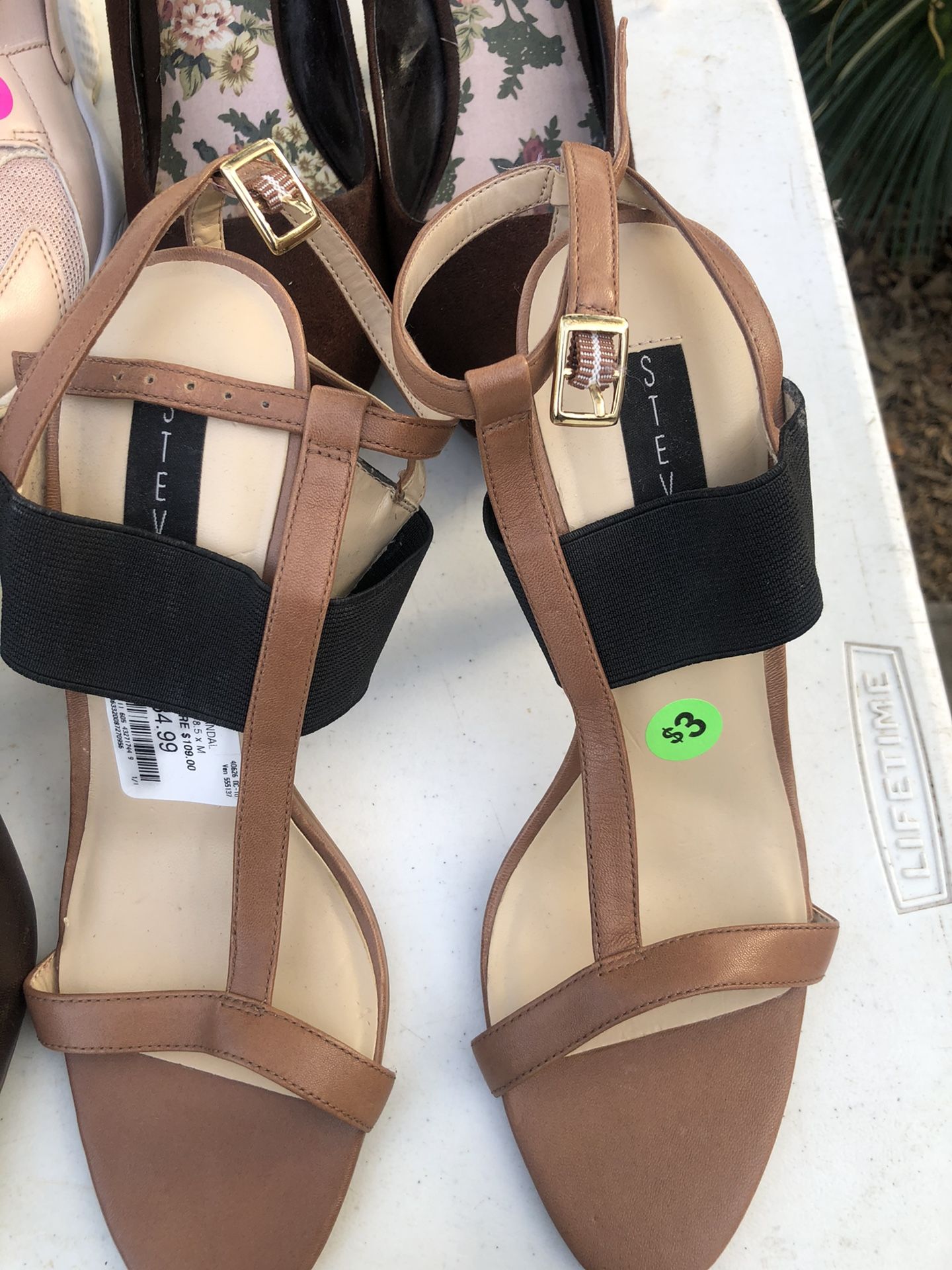 Women’s Shoes