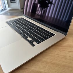 Mac Book Air 15 - inch with M2 Chip 