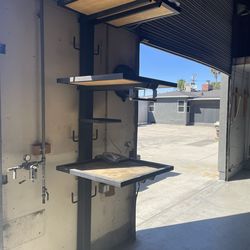 Warehouse shelving unit