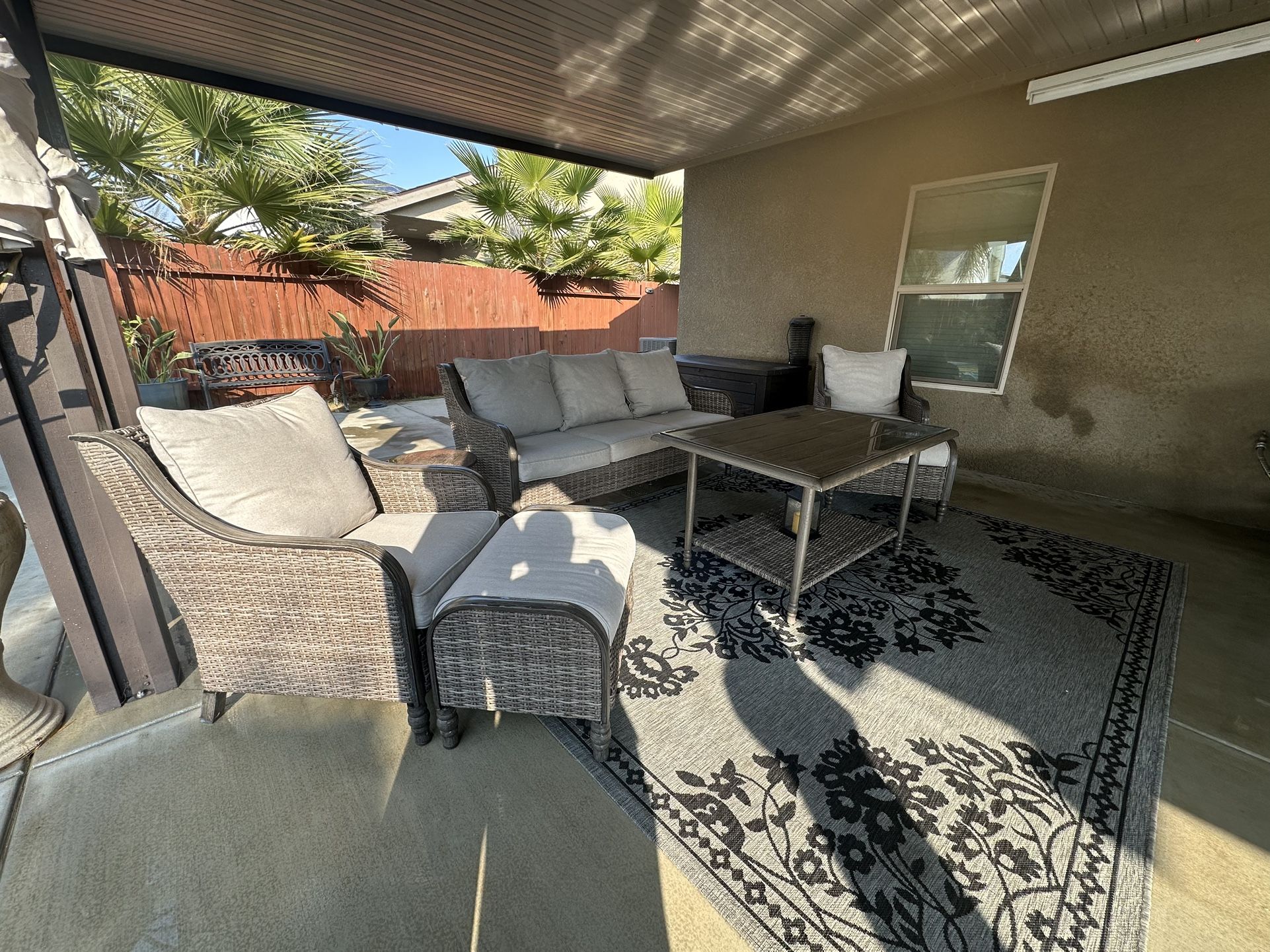 Hampton Bay 6 Pieces Outdoor Furniture