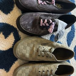 Boys Brand New Vans Size 5.5