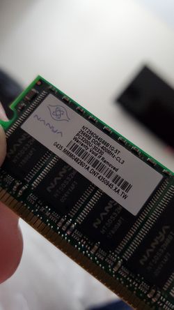 Nanya DDR400 PC3200  2 of 256mb each Total 512mb