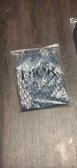 DiorShorts