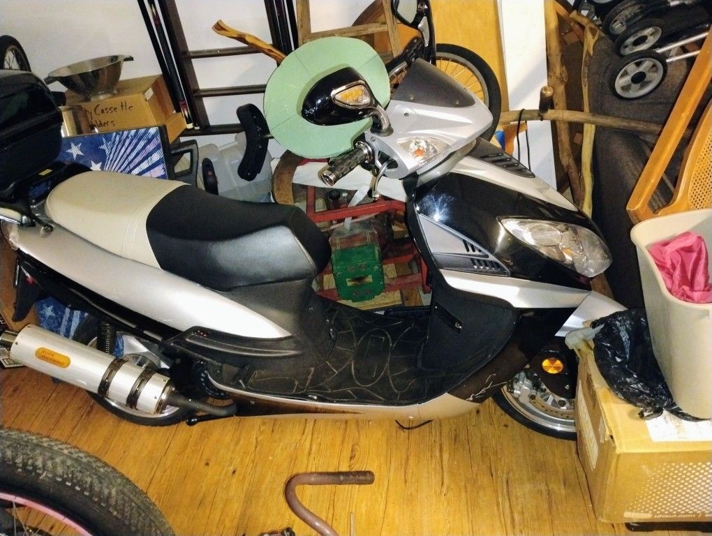 Chinese Moped In Great Condition 55mph