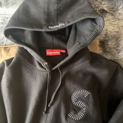 Supreme Hoodie