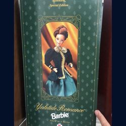 $20 Special Edition Hallmark Yuletide Romance (Christmas) Collectors Barbie