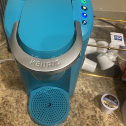 Turquoise Keurig K cup coffee maker