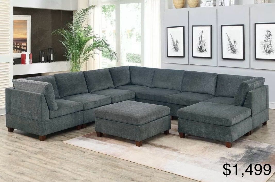 XL Modular Sectional sofa With Ottoman