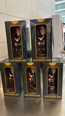 Bobble head