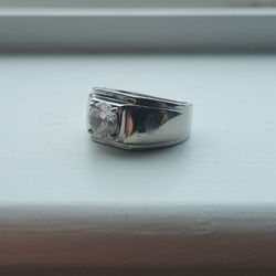 Silver Diamond Ring 💍