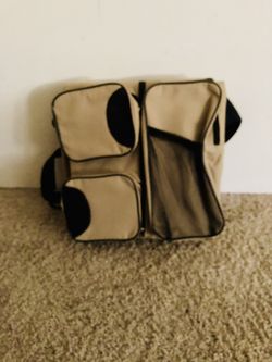 3-1 diaper bag, travel bassinet and changing station