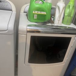 Whirlpool Washer And Dryer Set
