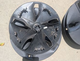 4x Tesla Model Y Hubcaps / Wheel Covers