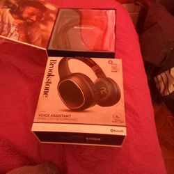 Brookstone Wireless Headphones With Voice Assistance Bluetooth