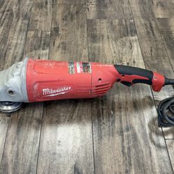 Milwaukee 6088-30 7”/9” Large Corded Angle Grinder 