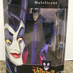 Disney Villans Maleficent Collectible Walt Disney Parks And Resorts Doll with  stand