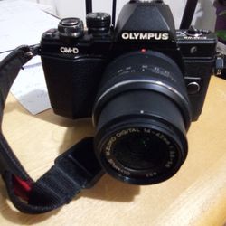 Olympus E-10-II Black