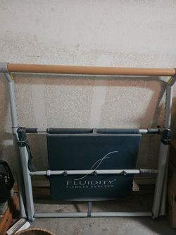 Fluidity Barre Fitness Exercise Yoga Portable Ballet Bar + Mat 