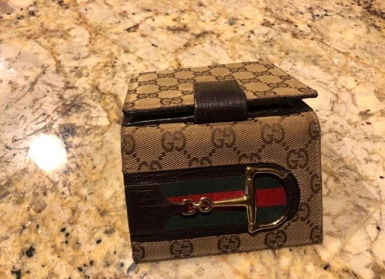 Gucci wallet