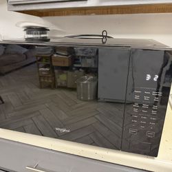 Whirlpool WMCS7022PB00 22 Inch Countertop Microwave 120V 1200W