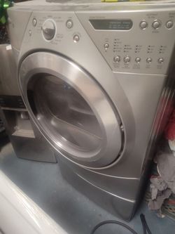 Whirlpool duet sport gas dryer with slide out pedestal for storage