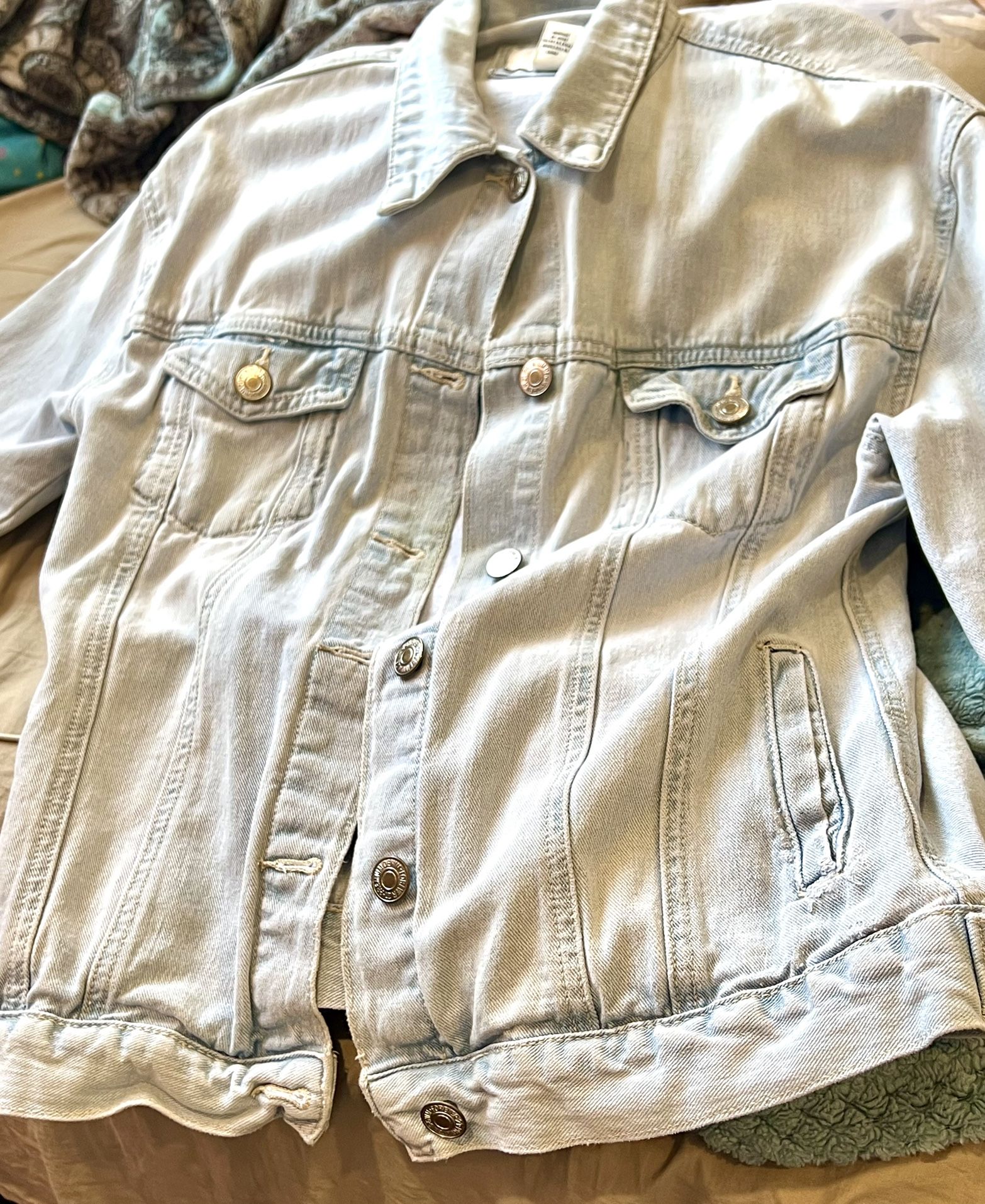 Jean Jacket Size Small