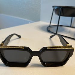 Louis Vuitton Sunglasses glasses millionaires - clothing