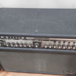 Roland VG5 Guitar amp