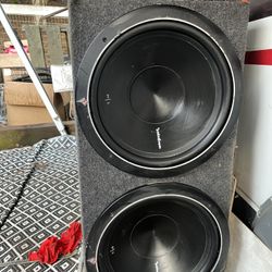 2.  15 Inch Rockford Fosgate P1 