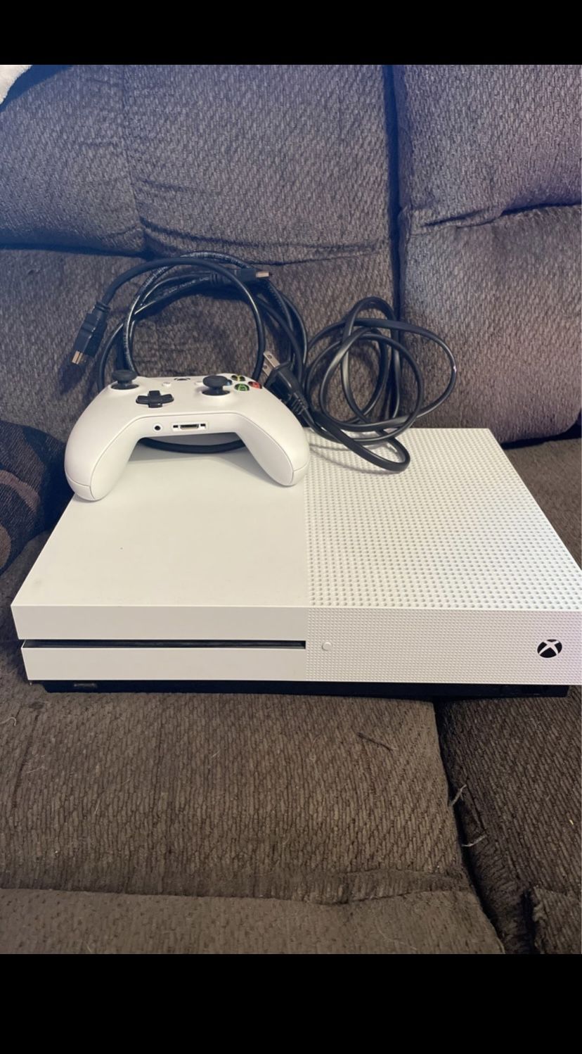 Xbox One S