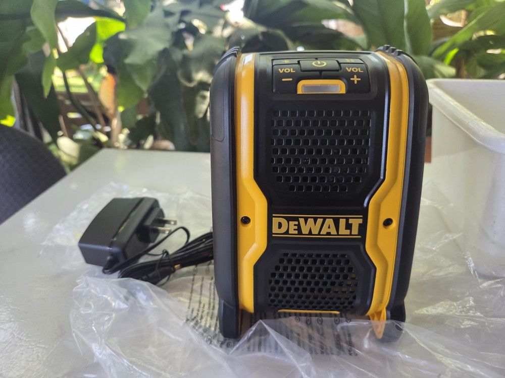 Dewalt Bluetooth Speaker