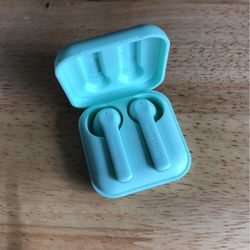 Bluetooth Wireless Head Phones 