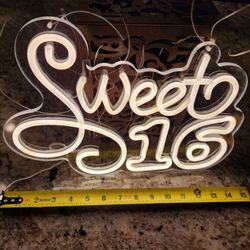 Sweet 16 Sign