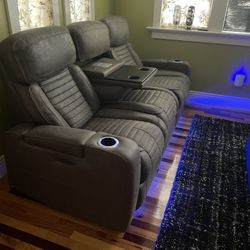Recliner Sofa 