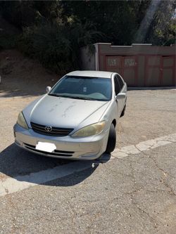 Toyota Camry LE 2002
