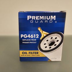 Brand New In The Box Premium Guard PG4612 Enginr Oil Filter