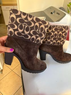 Coach boots size 10
