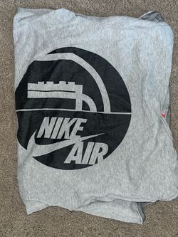 Nike Air Graphic T-Shirt Grey