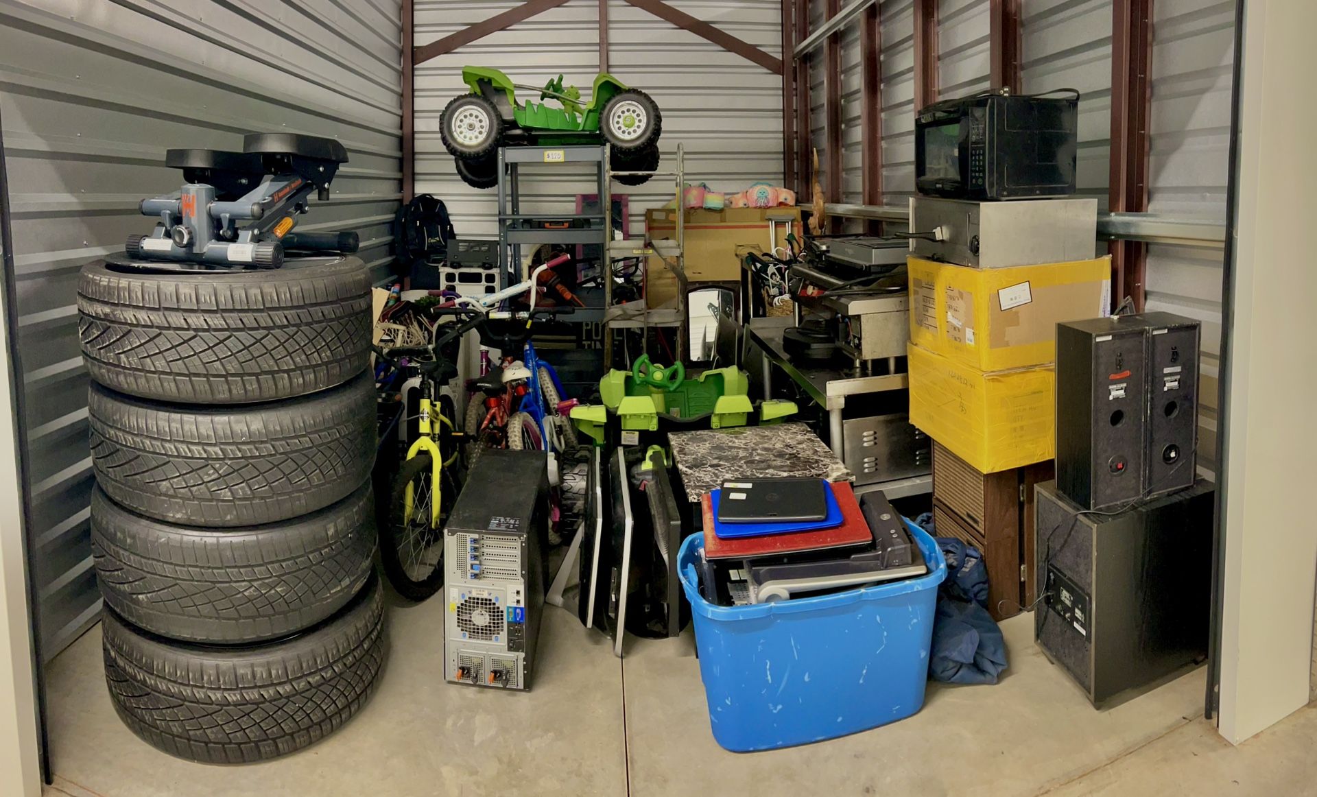 Storage Unit For Sale - Lets Make A Deal!