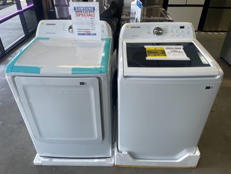 Samsung 4.5 cu top load washer & 7.2 cu Gas dryer set in white