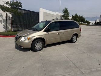2007 Chrysler Town & Country