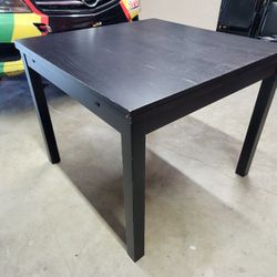 Extendable Black Wooden Table 