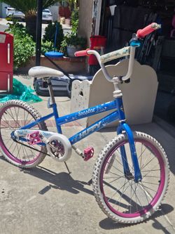 Huffy seastar girls bicycle