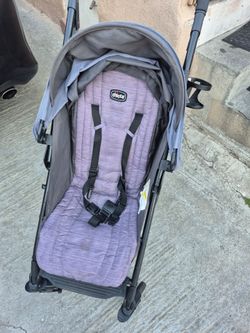 Chicco  lite stroller