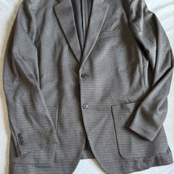 Uniqlo Houndstooth Blazer